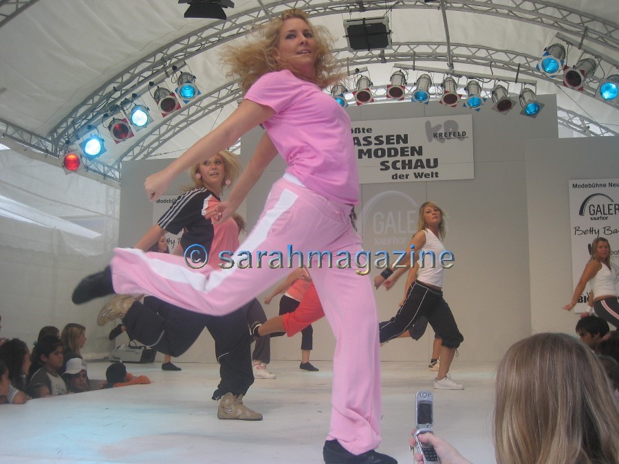 ../Images/krefash3 204.jpg